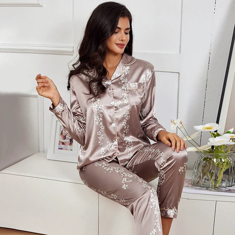 Die Schlafelite Pyjama-Kollektion – Luxus, der dich Tag und Nacht begleitet