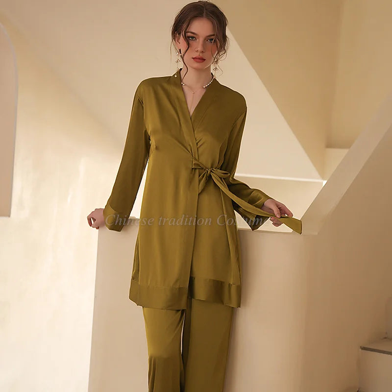 Schlafelite Vintage Satin-Pyjama mit Kimono