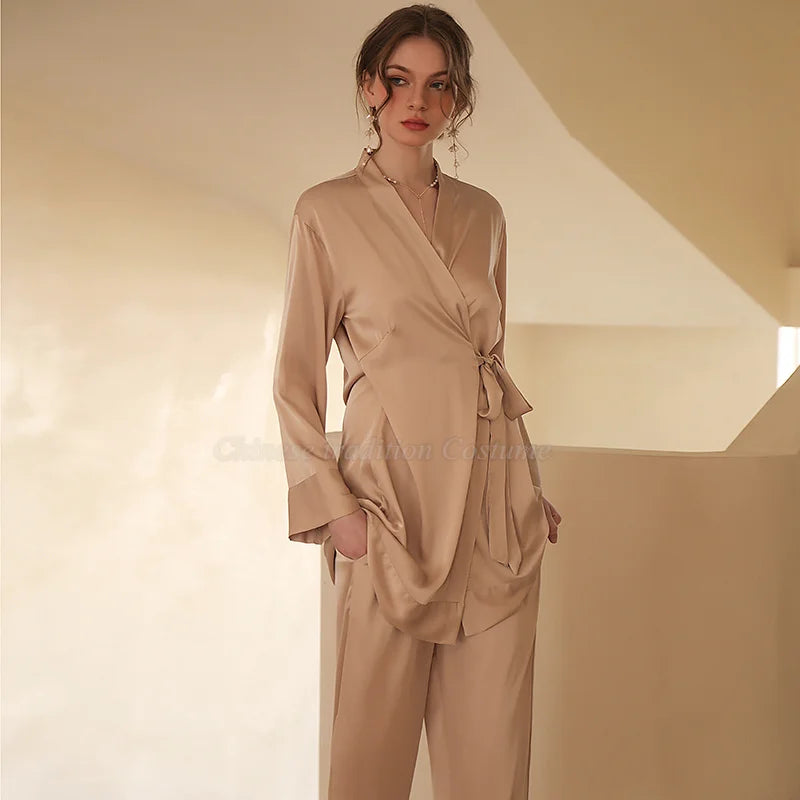 Schlafelite Vintage Satin-Pyjama mit Kimono