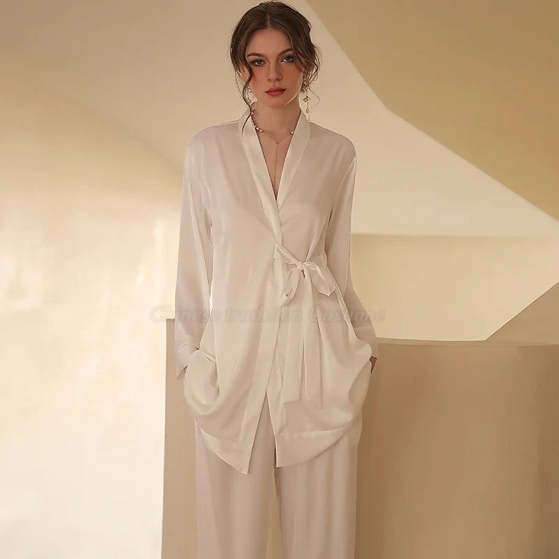Schlafelite Vintage Satin-Pyjama mit Kimono