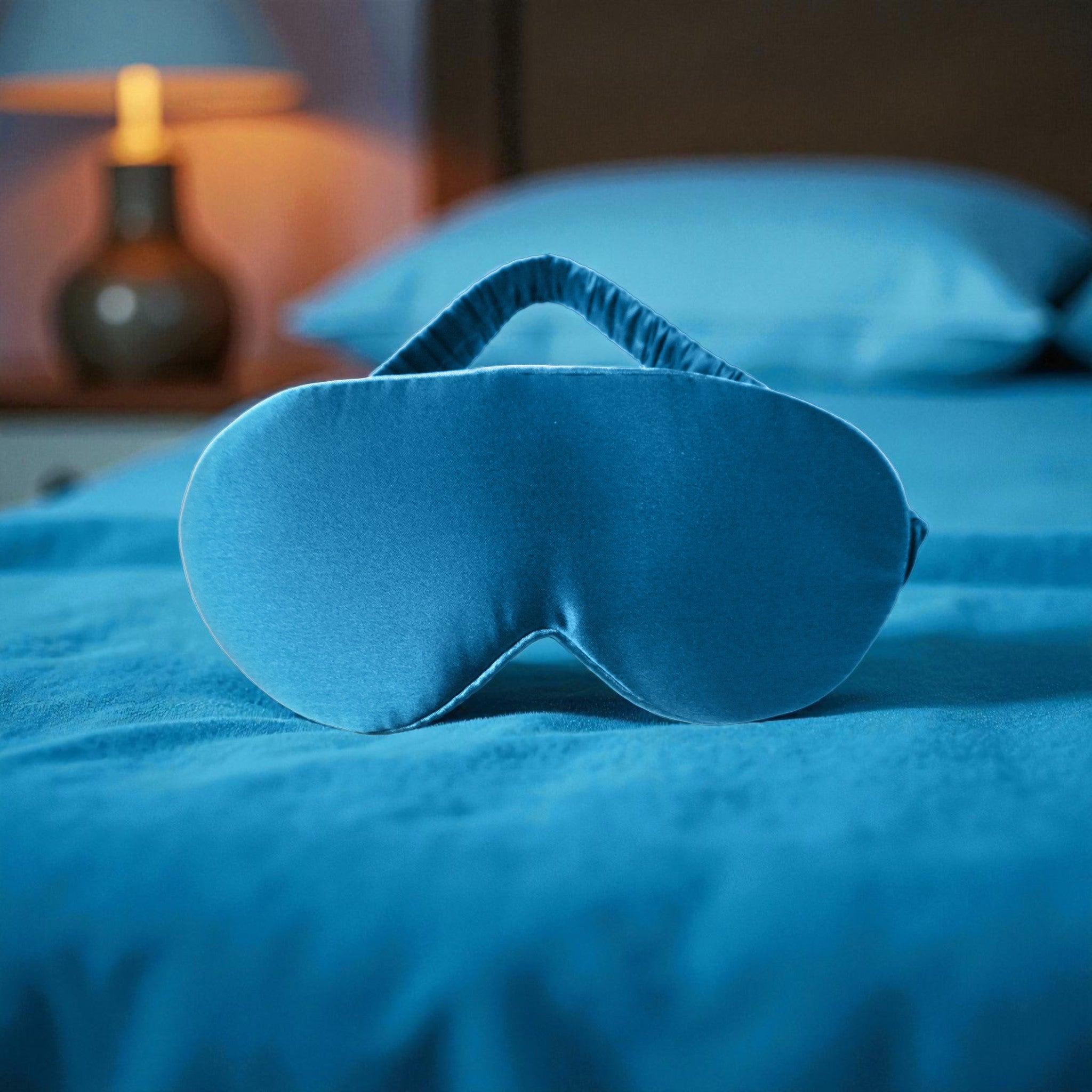 Lichtabschirmende Schlafmaske aus 100% Maulbeerseide für erholsamen Schlaf