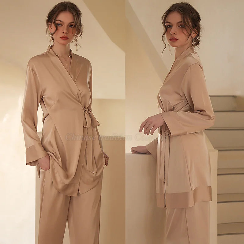 Schlafelite Vintage Satin-Pyjama mit Kimono